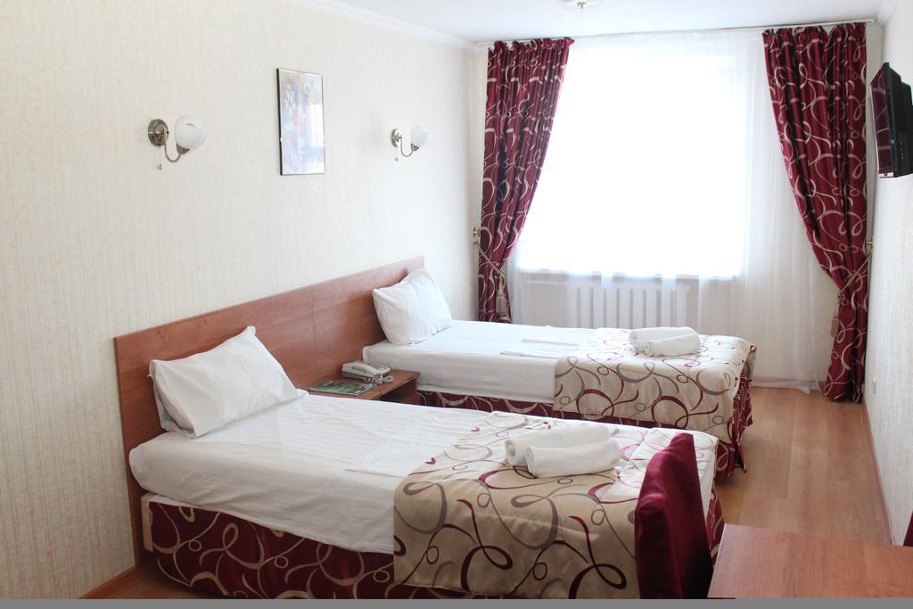 Zhassybi Hotel Астана Екстер'єр фото