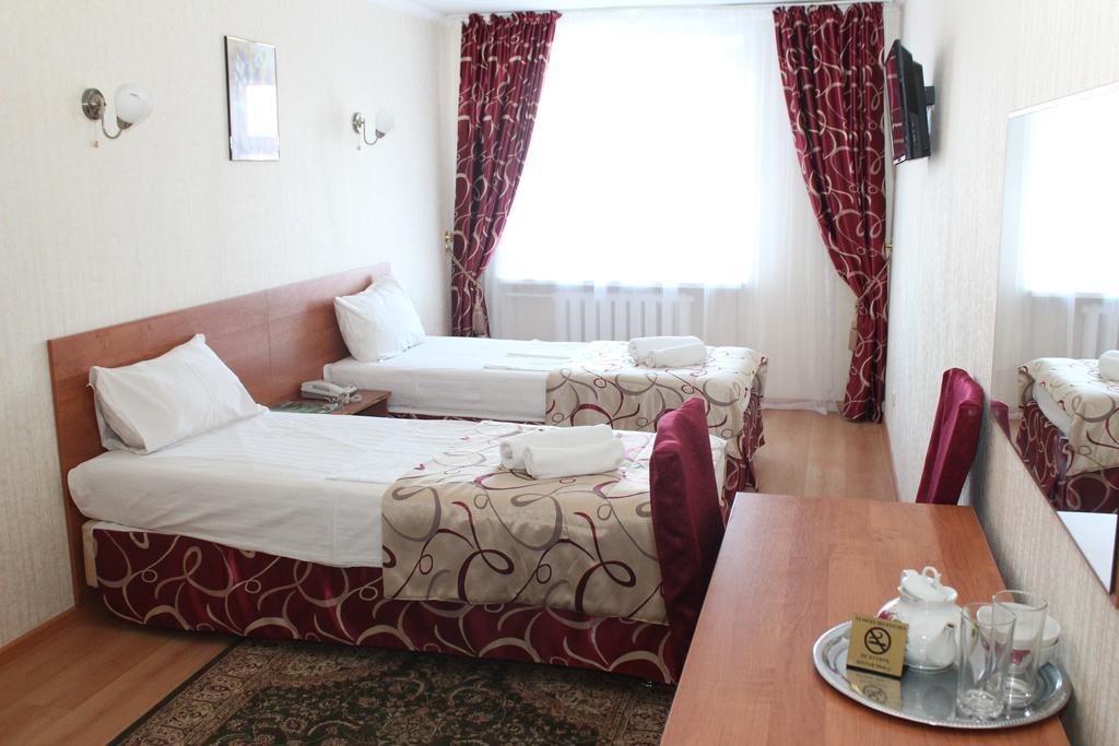 Zhassybi Hotel Астана Екстер'єр фото